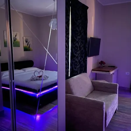 Grand Boutique Hotel