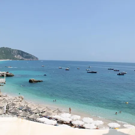 Grand Boutique Dhermi