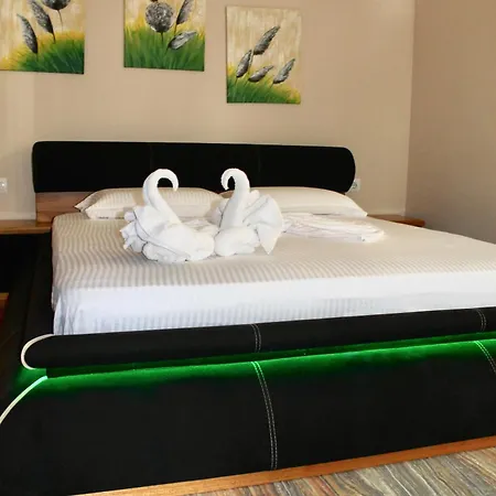 Grand Boutique Dhermi