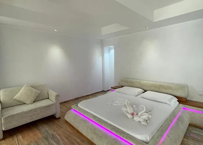 Grand Boutique Szálloda Dhërmi