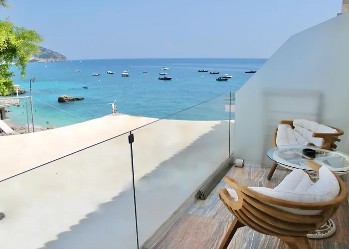 Grand Boutique * Dhërmi