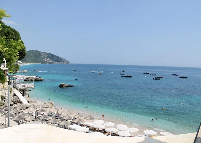 Grand Boutique Dhërmi