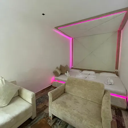 Grand Boutique * Dhërmi