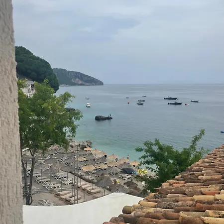 Grand Boutique Dhërmi