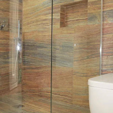 Grand Boutique Dhërmi