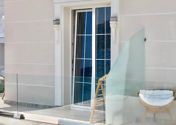 Отель Grand Boutique