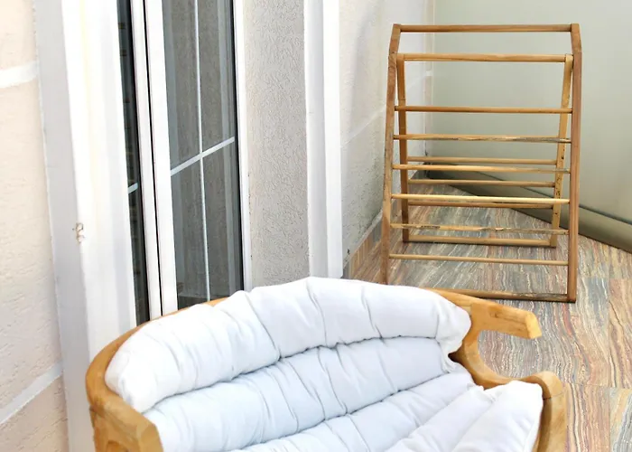 Grand Boutique Отель Дхерми